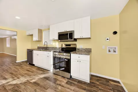 620 Berrydale Ave, Medford, OR 97501