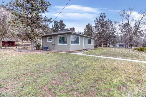 954 SW Crestview Rd, Prineville, OR 97754