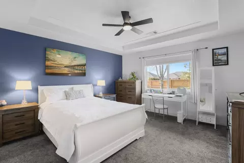 Bedroom - 184 Keystone Way, Eagle Point, OR 97524 photo 1 of 6