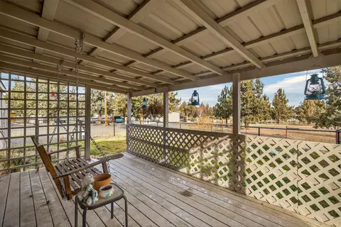 12916 SW Wheat Grass Rd, Terrebonne, OR 97760
