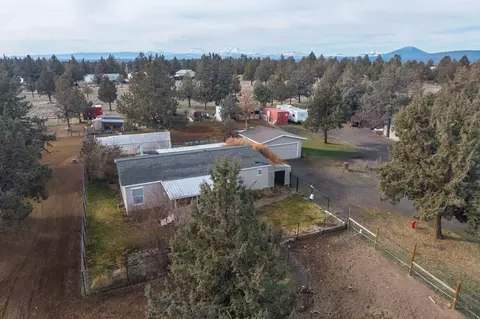 12916 SW Wheat Grass Rd, Terrebonne, OR 97760