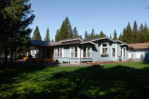 11511 Larchwood Dr, La Pine, OR 97739