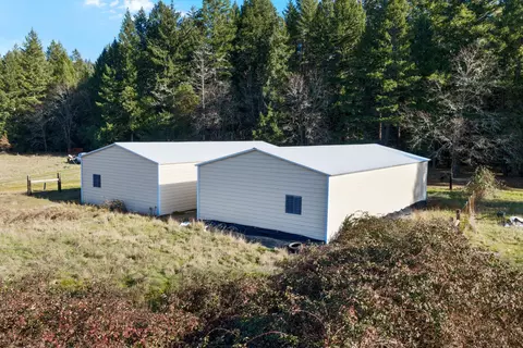 1491 Draper Valley Rd, Selma, OR 97538 photo 8