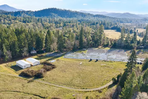 1491 Draper Valley Rd, Selma, OR 97538 photo 13