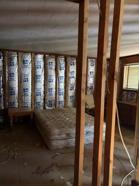Bedroom - 51418 Evans Way, La Pine, OR 97739 photo 1 of 2