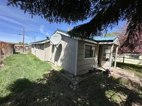 Exterior - 103 B St, Seneca, OR 97873 photo 4 of 9