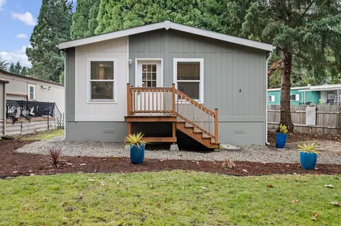 4900 Royal Ave #SPC 3, Eugene, OR 97402