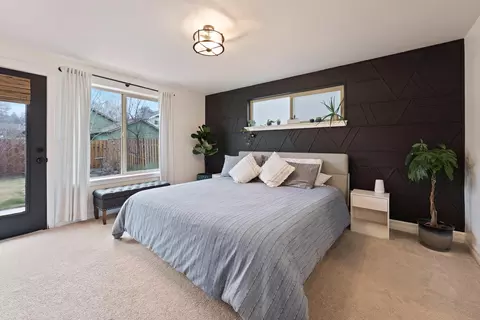 Bedroom - 20017 Voltera Pl, Bend, OR 97702 photo 2 of 2