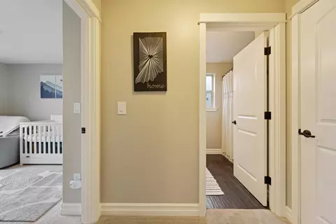 Entry Way - 20017 Voltera Pl, Bend, OR 97702 photo 2 of 3