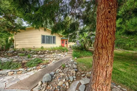4955 Sterling Creek Rd, Jacksonville, OR 97530