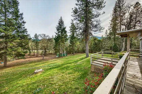 442 Tenney Dr, Rogue River, OR 97537 photo 5