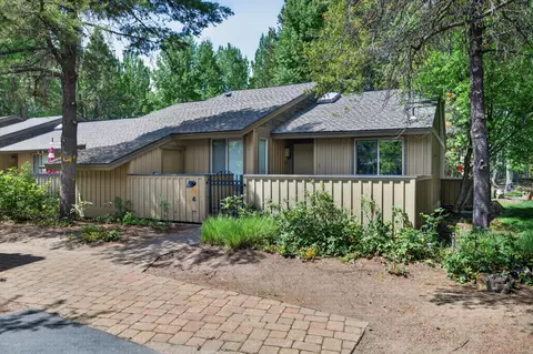 57335 Lake Aspen Ln #4, Sunriver, OR 97707