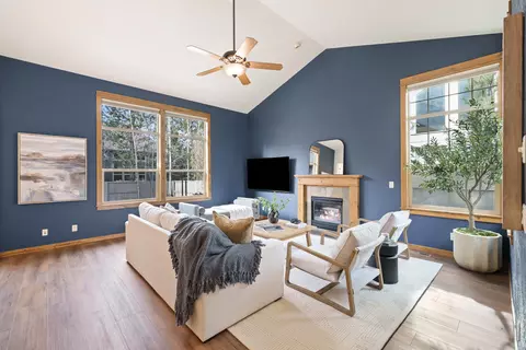 Living - 60813 Scotts Bluff Pl, Bend, OR 97702 photo 1 of 5