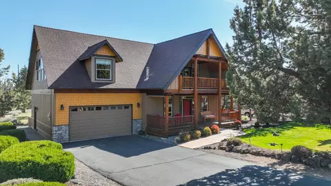 10175 Juniper Glen Cir, Redmond, OR 97756