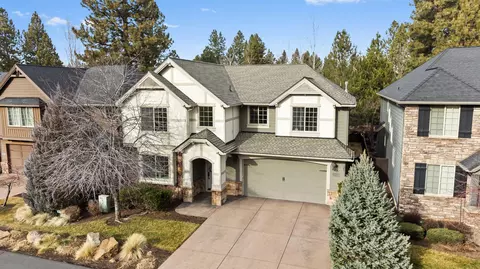 20106 Stonegate Dr, Bend, OR 97702 photo 1
