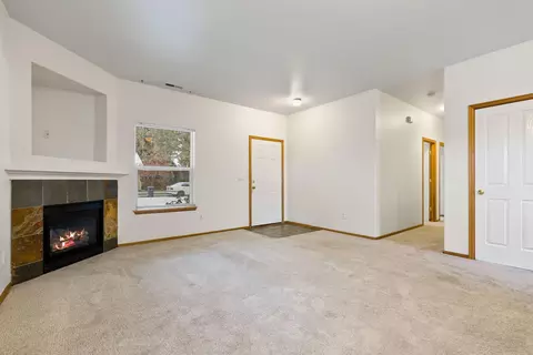 61182 Larkspur Loop, Bend, OR 97702 photo 7