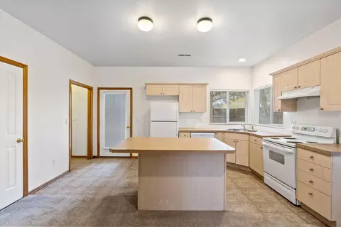 61182 Larkspur Loop, Bend, OR 97702 photo 10