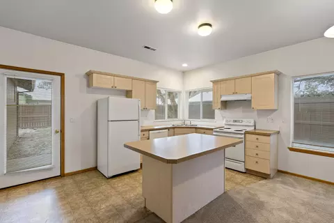 61182 Larkspur Loop, Bend, OR 97702 photo 9