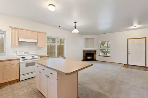 61182 Larkspur Loop, Bend, OR 97702 photo 13