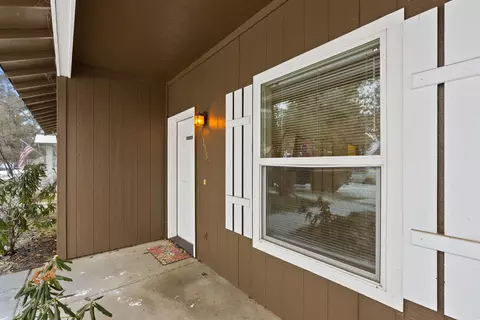 61182 Larkspur Loop, Bend, OR 97702 photo 4