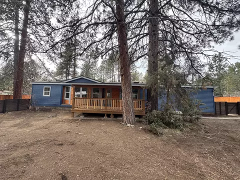 60931 Aspen Dr, Bend, OR 97702