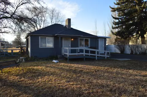 2506 Homedale Rd, Klamath Falls, OR 97603