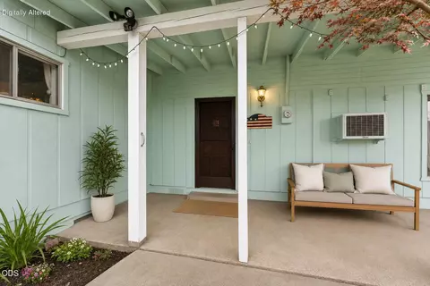 162 Kruse St, Sutherlin, OR 97479