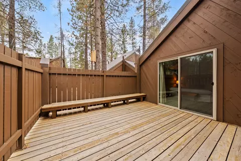 Exterior - 57377 Overlook Rd, Sunriver, OR 97707 photo 7 of 7