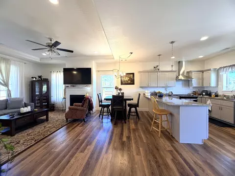 Kitchen - 340 Cedar Ridge Dr, Cave Junction, OR 97523 photo 1 of 3