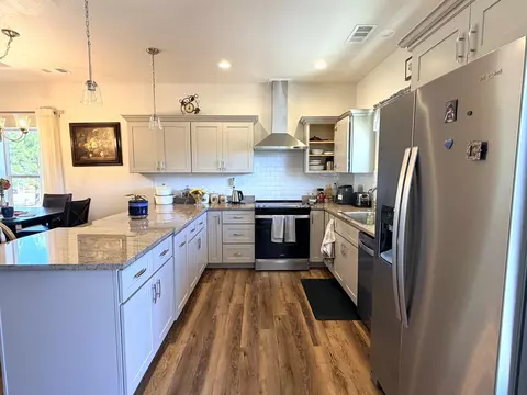 Kitchen - 340 Cedar Ridge Dr, Cave Junction, OR 97523 photo 3 of 3