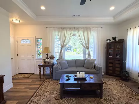 Entry Way - 340 Cedar Ridge Dr, Cave Junction, OR 97523 photo 1 of 4