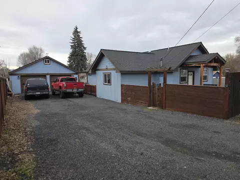 1810 Gary St, Klamath Falls, OR 97603