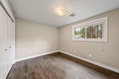 Bedroom - 20380 Tailblock Rd, Bend, OR 97702 photo 4 of 4