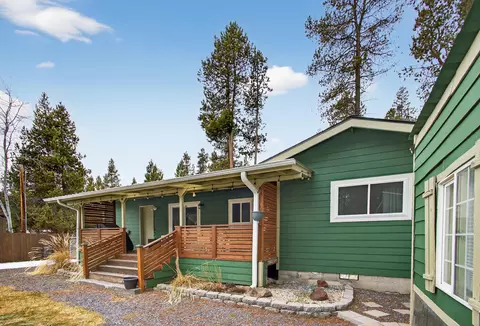 55762 Snow Goose Rd, Bend, OR 97707