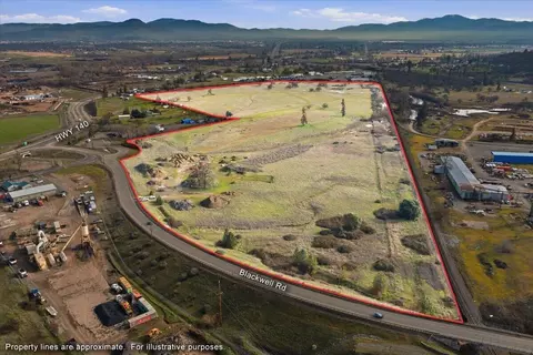 7505 Blackwell Rd, Central Point, OR 97502
