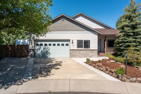 301 SE Springer Ct, Bend, OR 97702