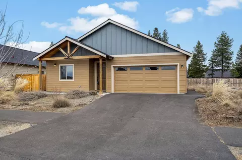 16532 Pine Creek Dr, La Pine, OR 97739