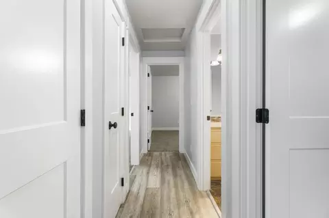 Entry Way - 51440 Jory Rd, La Pine, OR 97739 photo 2 of 3