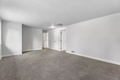 Bedroom - 51440 Jory Rd, La Pine, OR 97739 photo 7 of 9