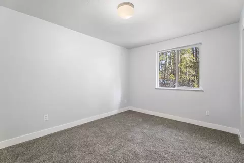 Bedroom - 51440 Jory Rd, La Pine, OR 97739 photo 3 of 9