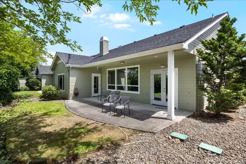 51 Broken Stone Way, Eagle Point, OR 97524 photo 20