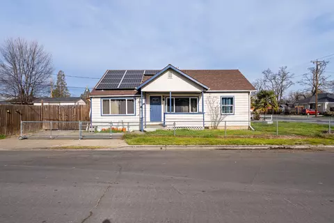 920 W Second St, Medford, OR 97501