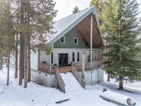 77667 Jack Pine Ln, Adams, OR 97810