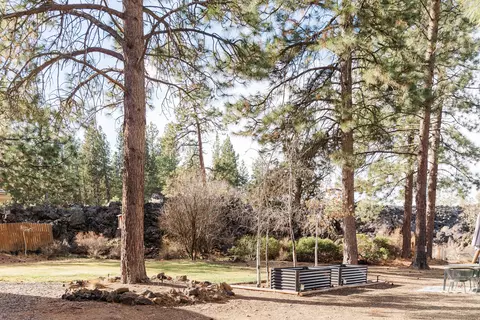 60105 Opal Ln, Bend, OR 97702 photo 25