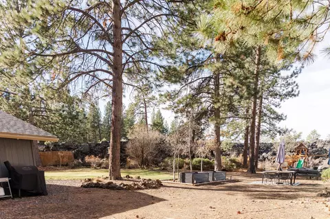 60105 Opal Ln, Bend, OR 97702 photo 32
