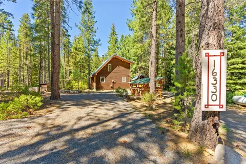 Exterior - 16330 Skyline Dr, Bend, OR 97703 photo 15 of 16