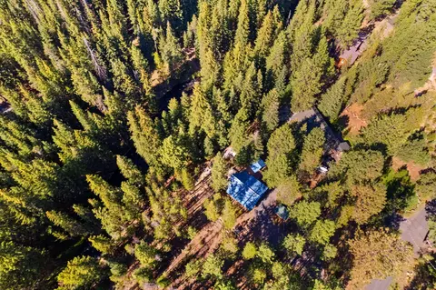 View/Area - 16330 Skyline Dr, Bend, OR 97703 photo 4 of 4