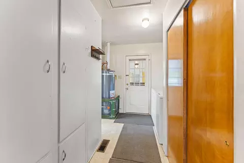 220 S 3rd St, Central Point, OR 97502 photo 16