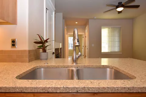 Kitchen - 20848 Gateway Dr, Bend, OR 97702 photo 4 of 4