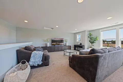 Other - 67276 Gist Rd, Bend, OR 97703 photo 6 of 15
